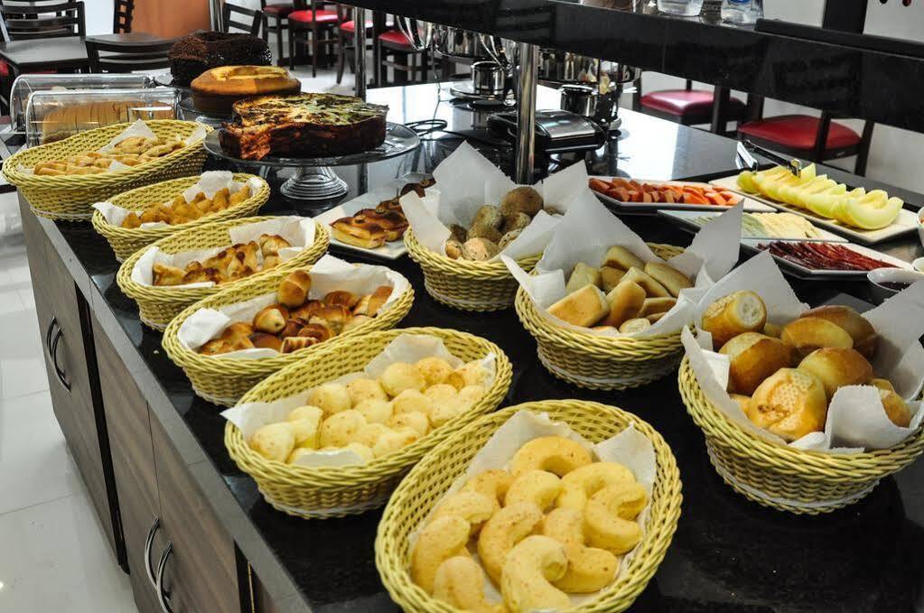 Hotel Tainá - Aeroporto Cuiabá 3*
